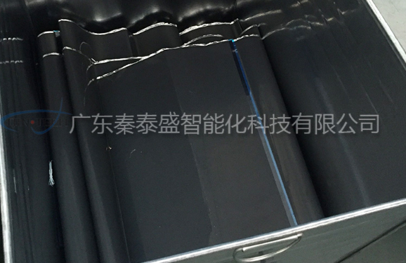汽車動(dòng)力電池正負(fù)極拆解設(shè)備